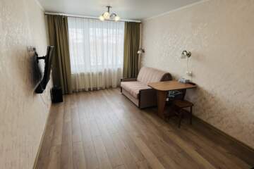 4-к квартира, 75 м², 3/5 эт.