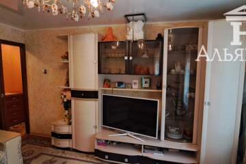 2-к квартира, 47 м², 1/5 эт.