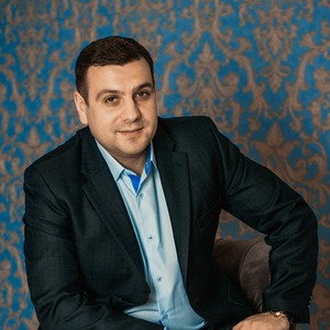 Денис Александрович